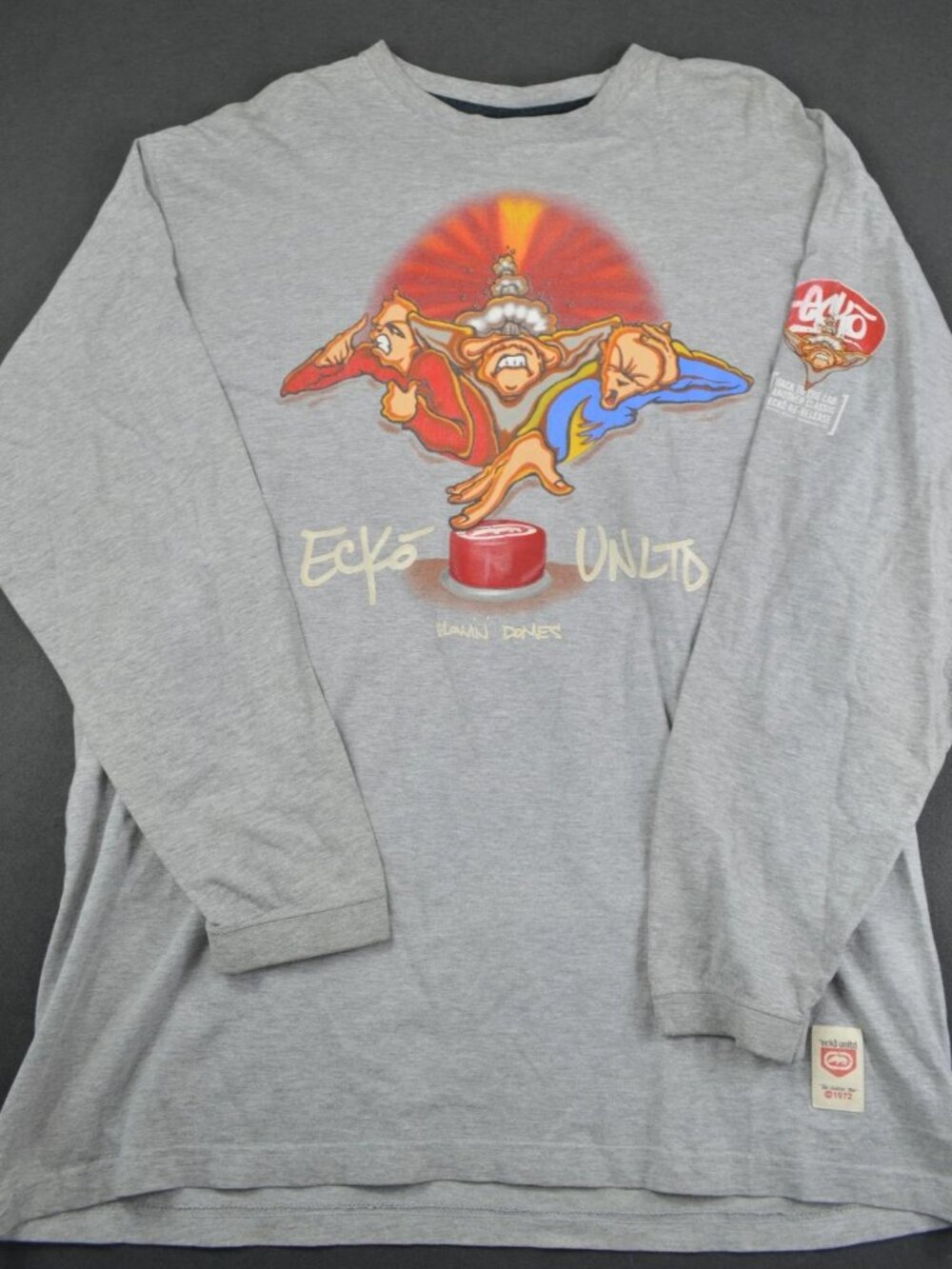 Vintage Ecko Unltd. Womens Gray Graphic The Classic Tee Long Sleeve Crew Neck XL